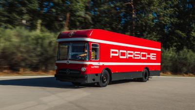 1974 Mercedes - Benz O 317 Porsche Renntransporter Tribute