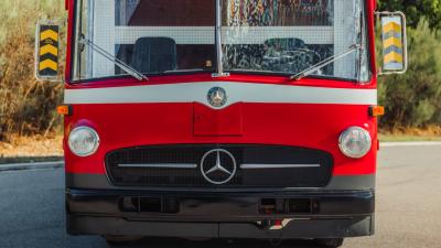 1974 Mercedes - Benz O 317 Porsche Renntransporter Tribute