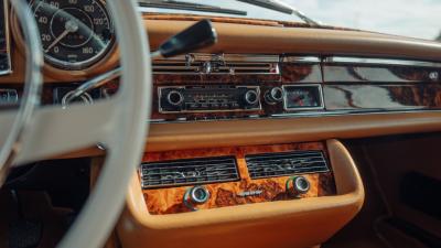 1971 Mercedes - Benz 280 SE 3.5 Coup&eacute;