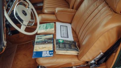 1971 Mercedes - Benz 280 SE 3.5 Coup&eacute;