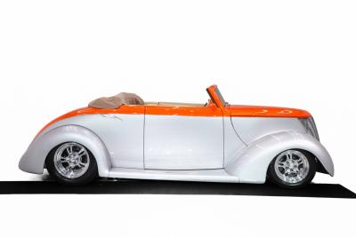 1937 Ford Cabriolet