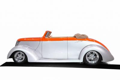 1937 Ford Cabriolet