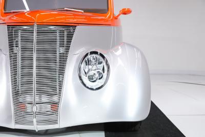 1937 Ford Cabriolet