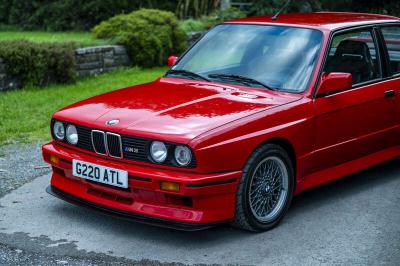 1990 BMW 3-SERIES