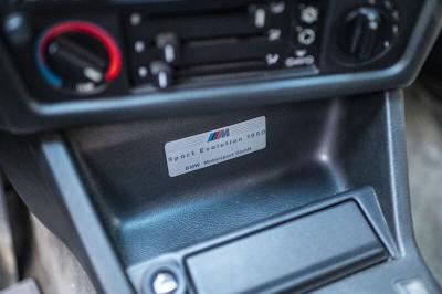 1990 BMW 3-SERIES