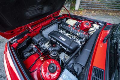 1990 BMW 3-SERIES