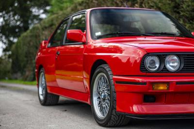 1990 BMW 3-SERIES