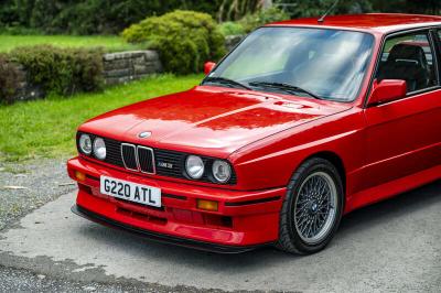 1990 BMW 3-SERIES