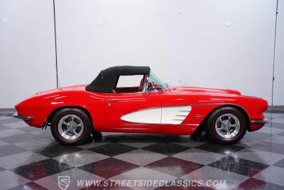 1961 Chevrolet Corvette Convertible