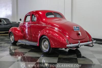 1939 Ford Deluxe Coupe