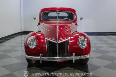 1939 Ford Deluxe Coupe