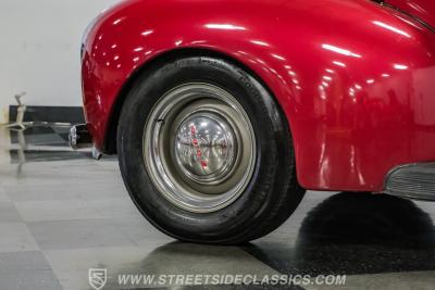 1939 Ford Deluxe Coupe
