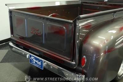 1949 Ford F-1 Restomod