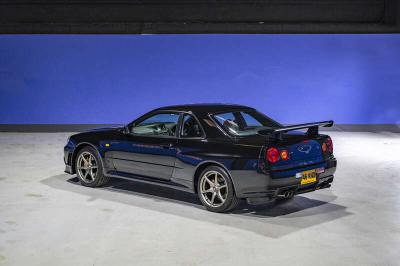 2001 Nissan SKYLINE GT-R