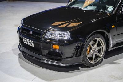 2001 Nissan SKYLINE GT-R