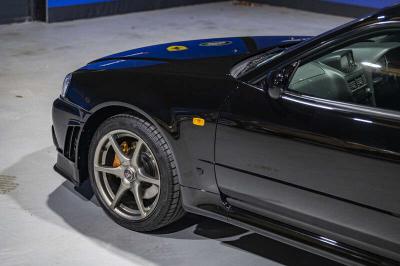 2001 Nissan SKYLINE GT-R