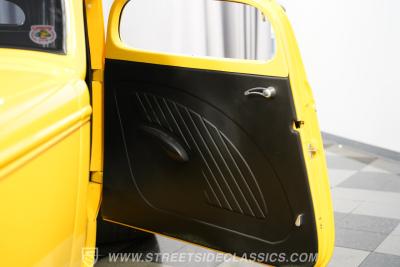 1934 Ford 3-Window Streetrod