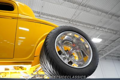 1934 Ford 3-Window Streetrod