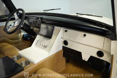 1953 Ford F-100 LS3 Restomod