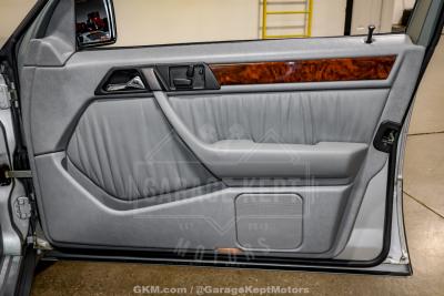 1992 Mercedes - Benz 500-Class