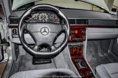 1992 Mercedes - Benz 500-Class