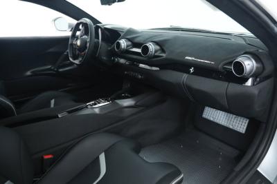 2023 Ferrari 812 Competizione