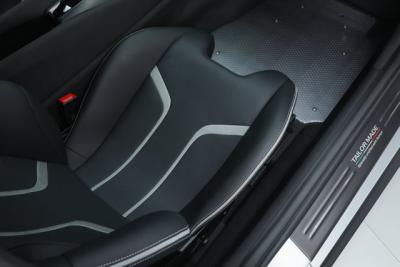 2023 Ferrari 812 Competizione