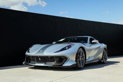 2023 Ferrari 812 Competizione