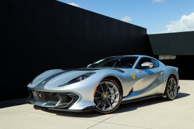 2023 Ferrari 812 Competizione