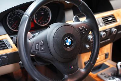 2010 BMW M5