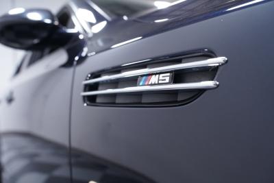 2010 BMW M5