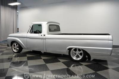 1966 Ford F-100