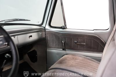 1966 Ford F-100