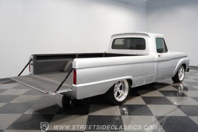 1966 Ford F-100