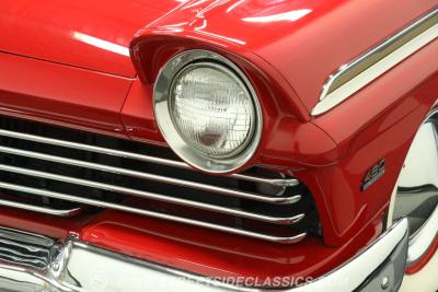 1957 Ford Fairlane 500 Club Victoria