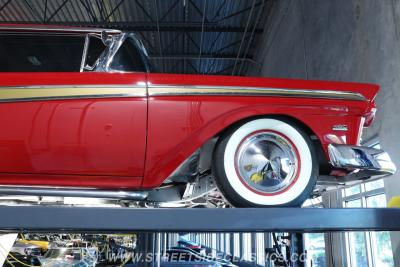 1957 Ford Fairlane 500 Club Victoria