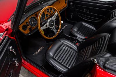 1976 Triumph TR6 upgraded 5 speed