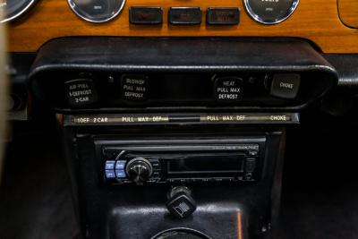 1976 Triumph TR6 upgraded 5 speed