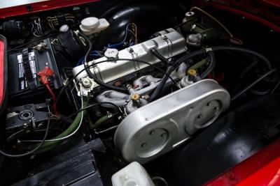 1976 Triumph TR6 upgraded 5 speed
