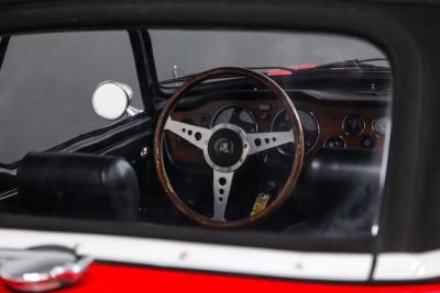 1976 Triumph TR6 upgraded 5 speed
