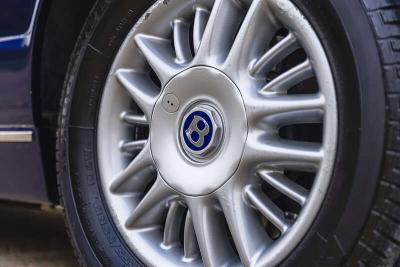 2001 Bentley AZURE