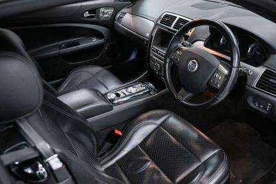2010 Jaguar XKR 5.0 SUPERCHARGED