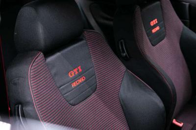 2002 Volkswagen GOLF GTI TDI