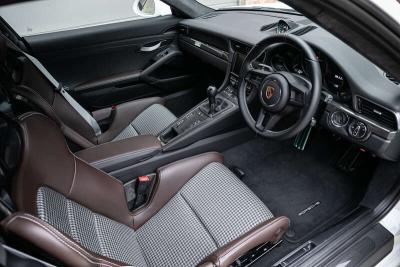 2016 Porsche 911 R