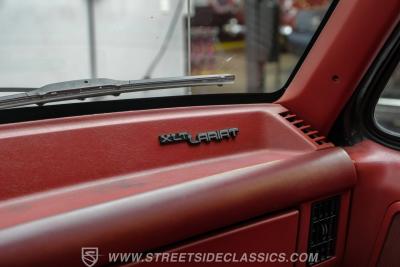1991 Ford F-150 XLT Lariat