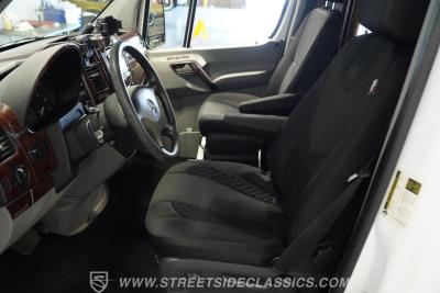 2011 Mercedes - Benz Sprinter 2500 Limousine