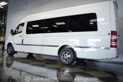 2011 Mercedes - Benz Sprinter 2500 Limousine
