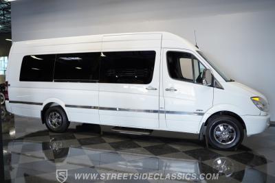 2011 Mercedes - Benz Sprinter 2500 Limousine