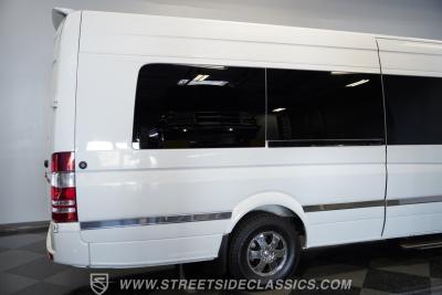 2011 Mercedes - Benz Sprinter 2500 Limousine