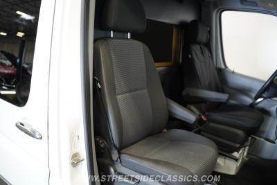 2011 Mercedes - Benz Sprinter 2500 Limousine